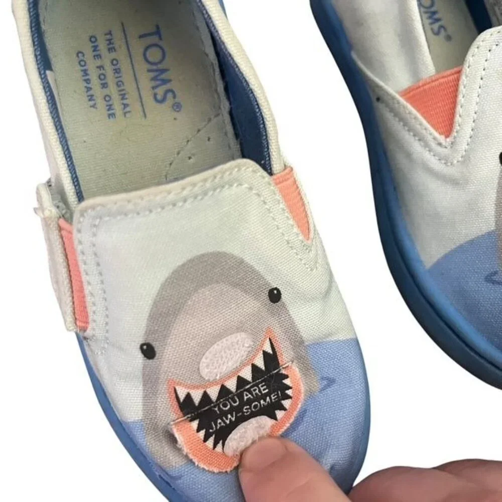 Toms Tiny Alpargata Toddler Shark Shoes Size 7